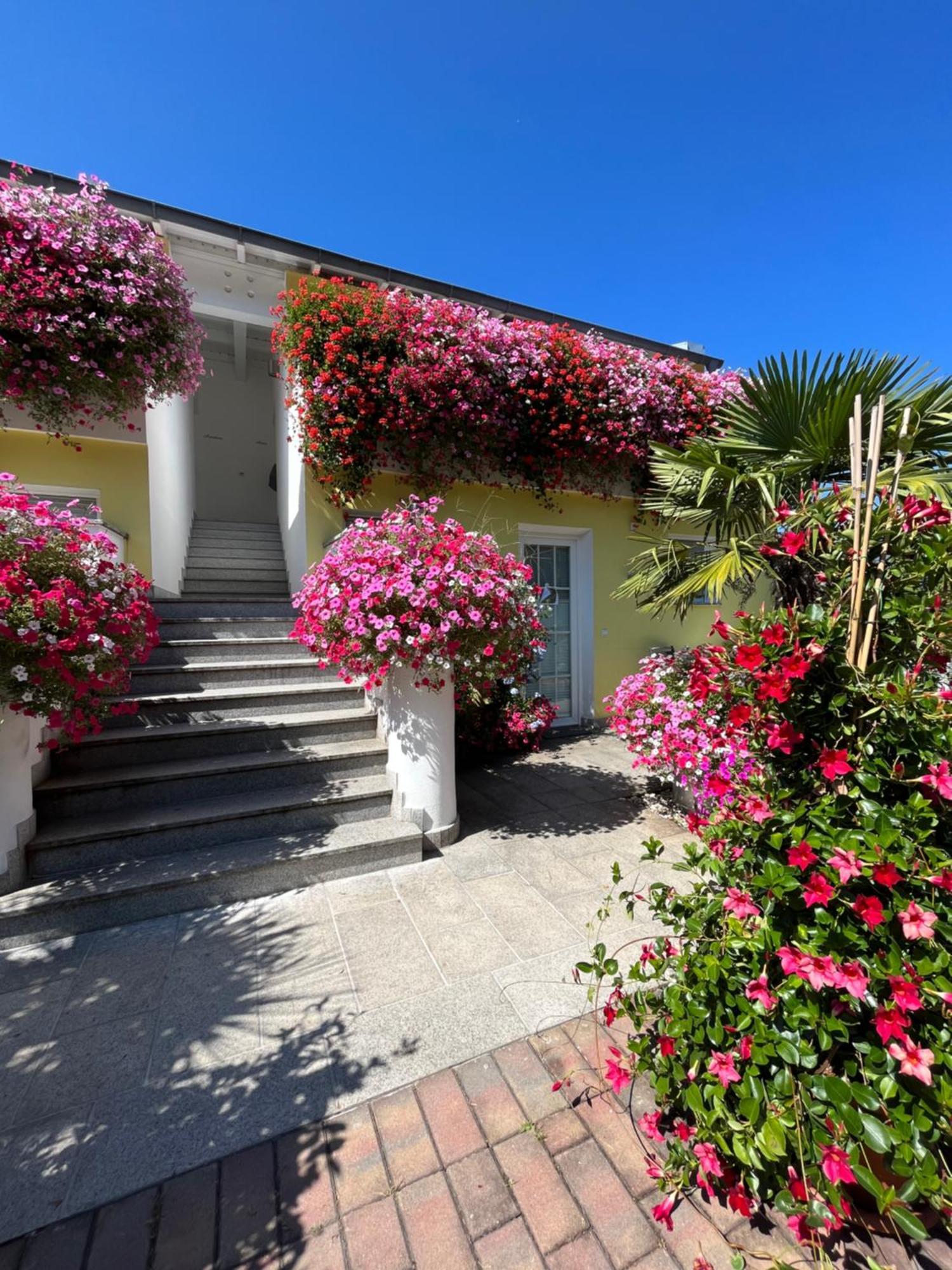 Gartenhof Μπρεσανόνε Εξωτερικό φωτογραφία