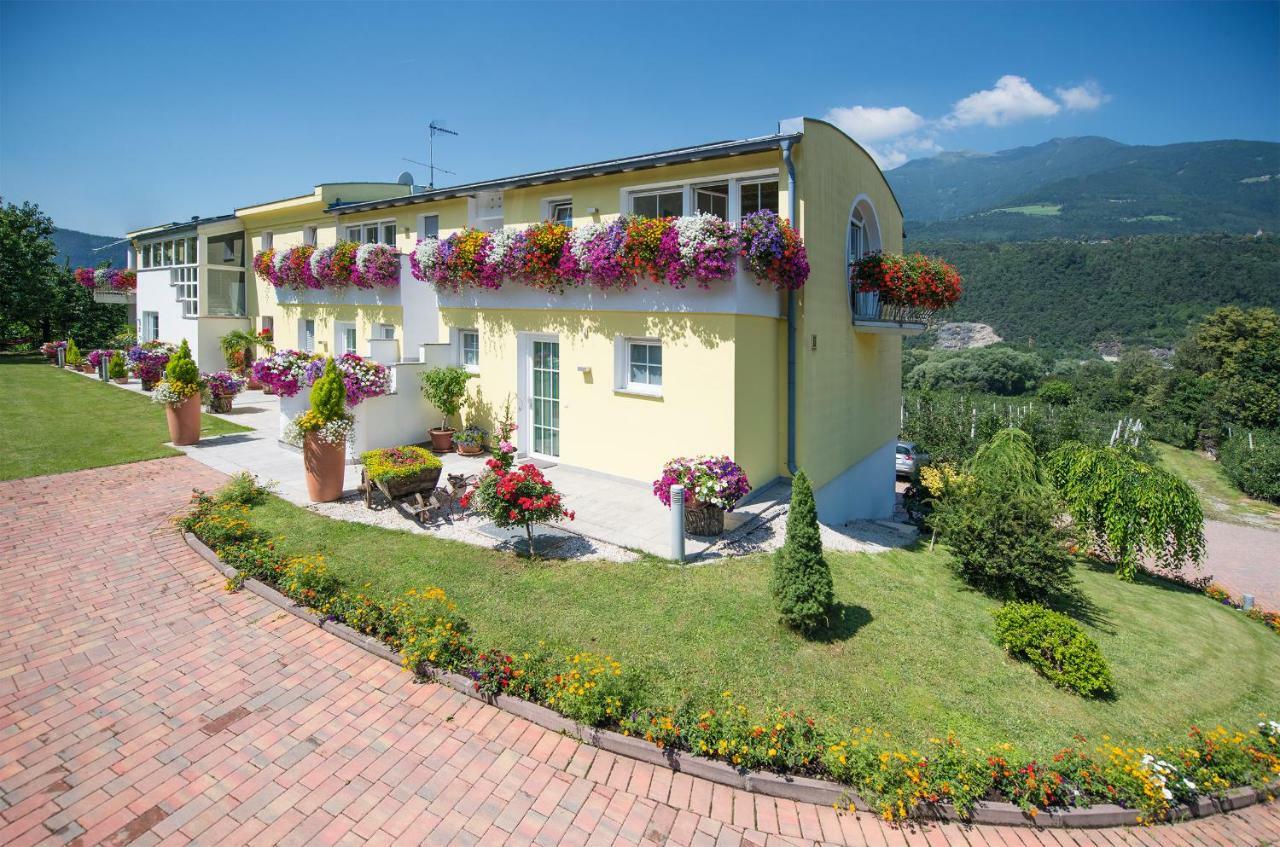 Gartenhof Μπρεσανόνε Εξωτερικό φωτογραφία