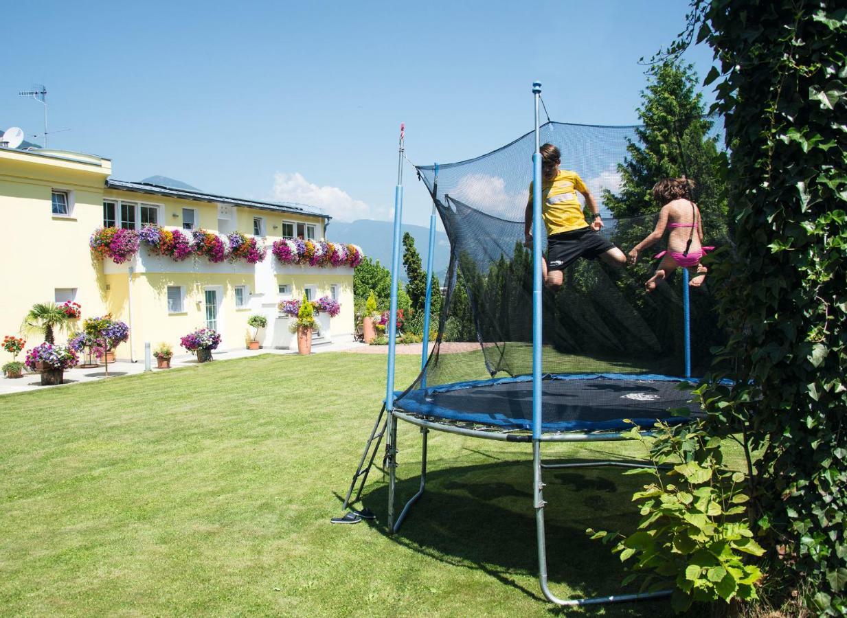 Gartenhof Μπρεσανόνε Εξωτερικό φωτογραφία