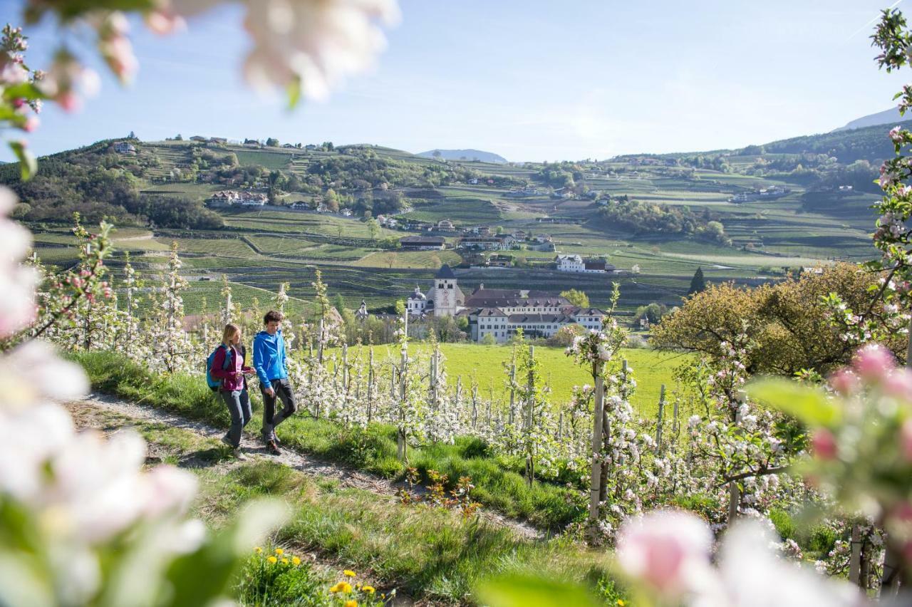 Gartenhof Μπρεσανόνε Εξωτερικό φωτογραφία