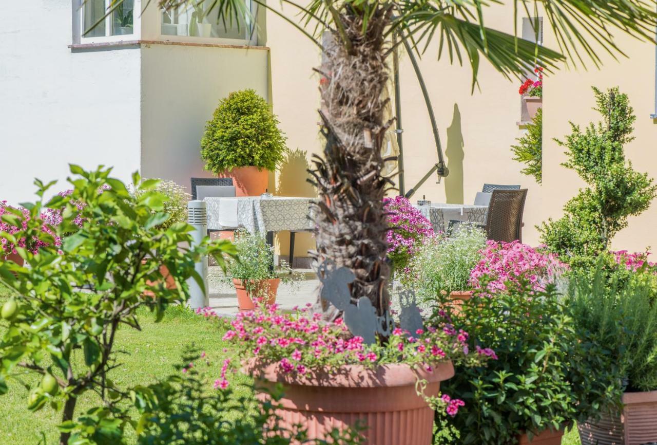 Gartenhof Μπρεσανόνε Εξωτερικό φωτογραφία